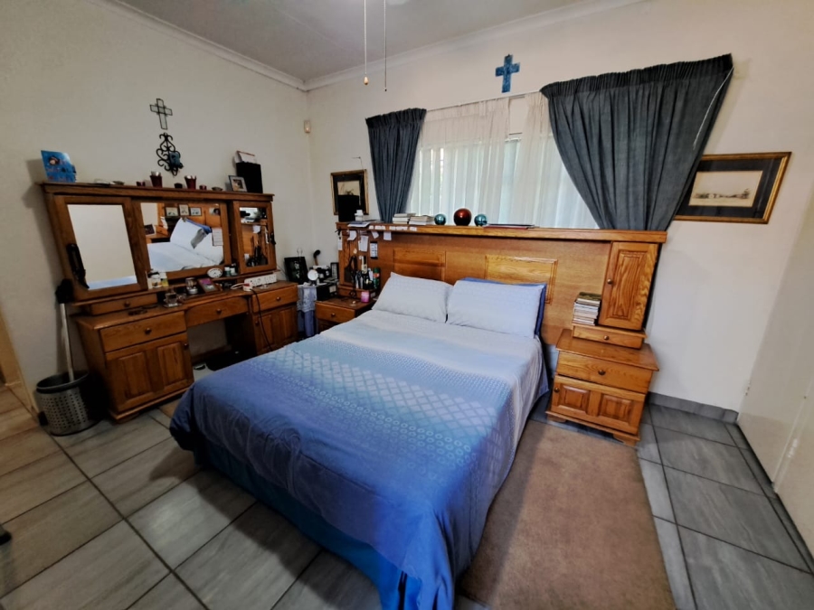 3 Bedroom Property for Sale in Safari Gardens North West